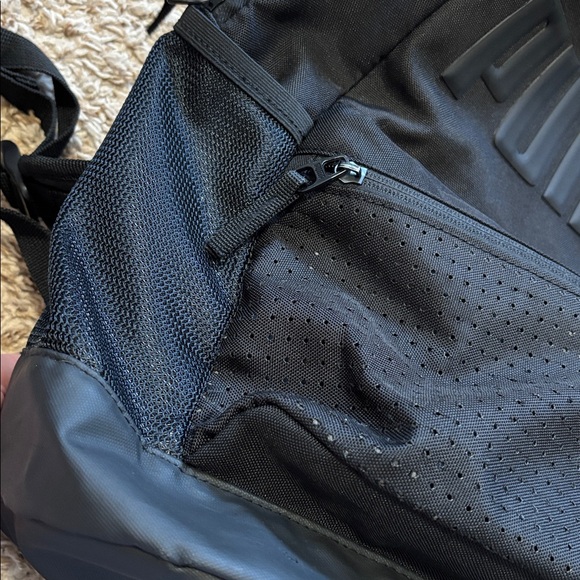 Puma Black Backpack - Picture 3 of 8